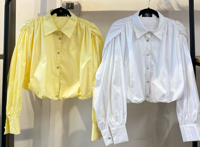 Chic White Button Up Crop Top