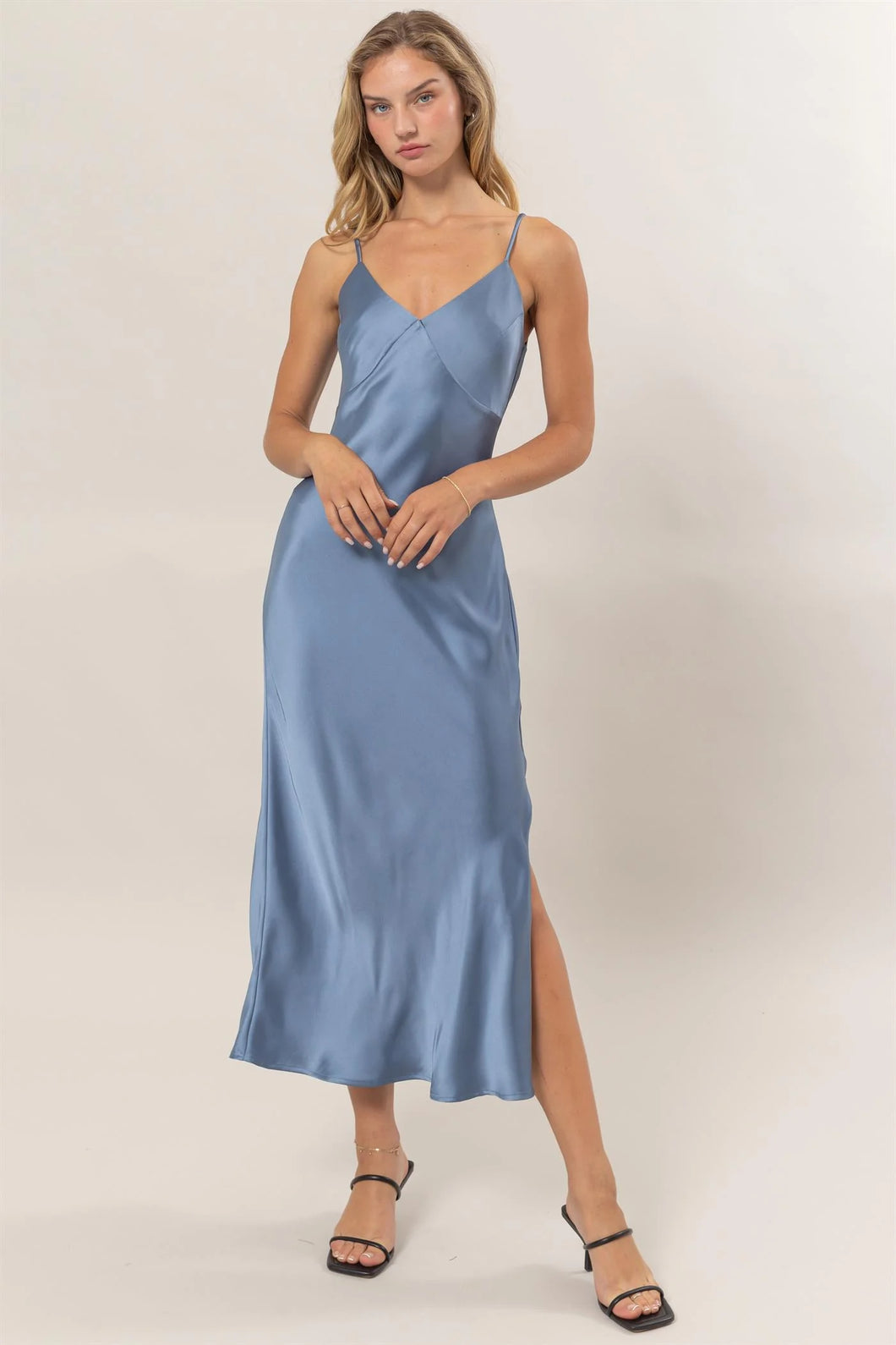 Estelle Satin Maxi - Dusty blue