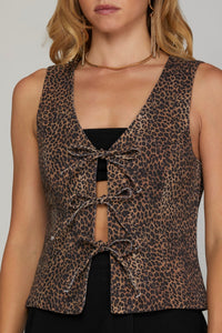 Mala Leo Vest